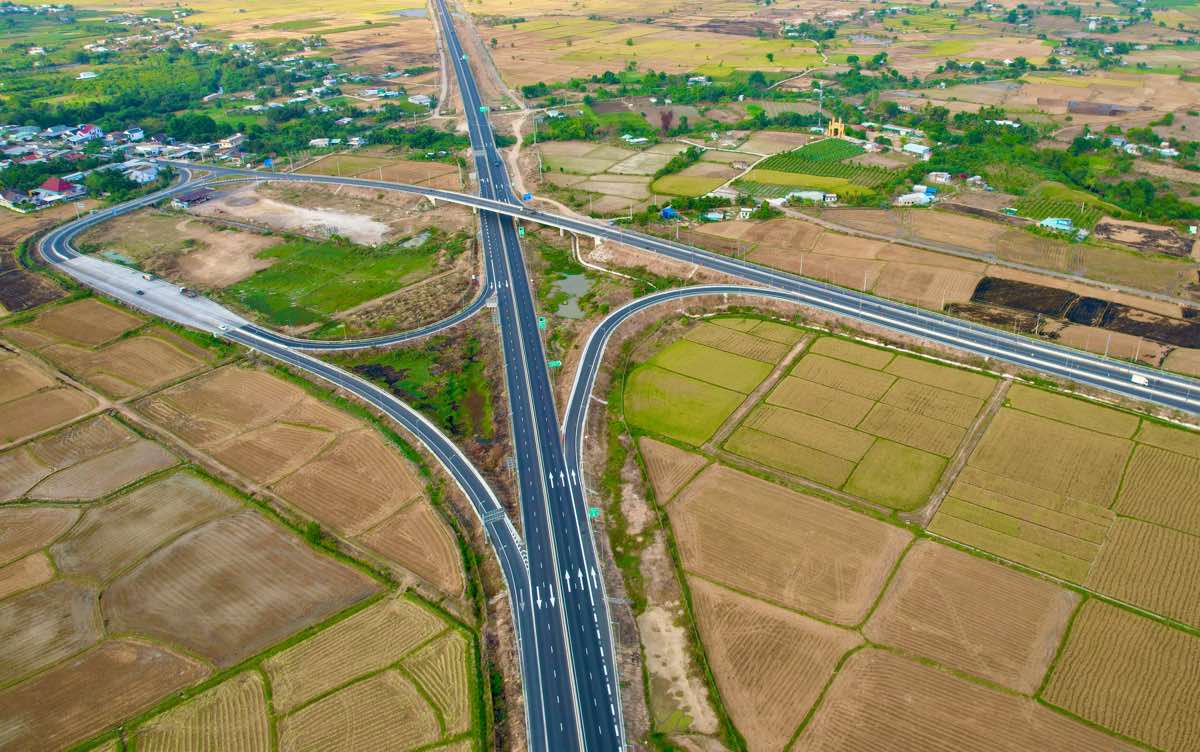Cao tốc Vĩnh Hảo - Phan Thiết đoạn nút giao Ma Lâm. Ảnh: Duy Tuấn