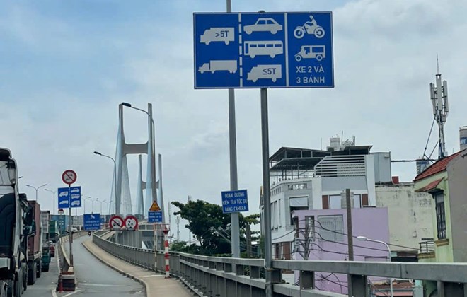 TPHCM thay đổi phân làn trên đường Võ Chí Công từ hôm nay 13.9, tài xế cần lưu ý