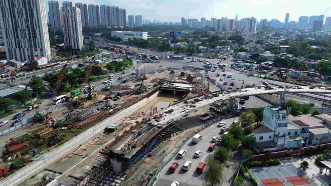 Hàng loạt dự án trọng điểm thành phố Hồ Chí Minh vướng mặt bằng, vật liệu