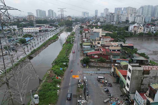 Dự án mở rộng đường ở Hà Nội làm chưa xong dù khởi công gần 10 năm trước