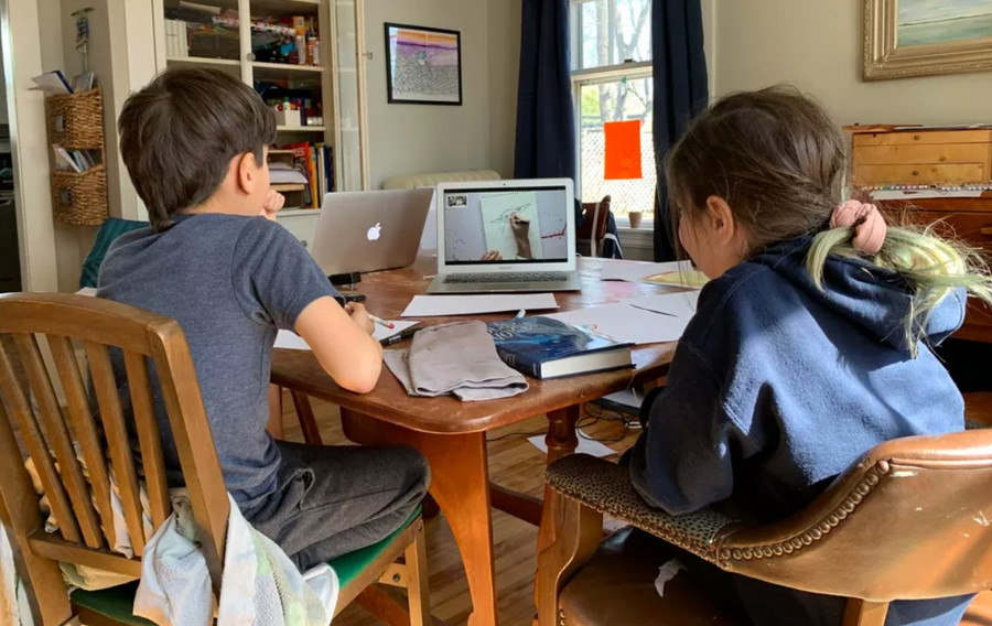 Nhiều cha mẹ Mỹ lựa chọn hình thức học tại nhà thay vì trường công.