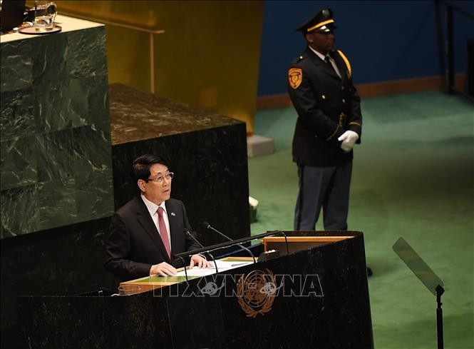 Chủ tịch nước Lương Cường phát biểu tại Phiên thảo luận chung cấp cao Đại hội đồng Liên hợp quốc khoá 80. (Ảnh: Lâm Khánh/TTXVN) Chủ tịch nước Lương Cường phát biểu tại Phiên thảo luận chung cấp cao Đại hội đồng Liên hợp quốc khoá 80. (Ảnh: Lâm Khánh/TTXVN)