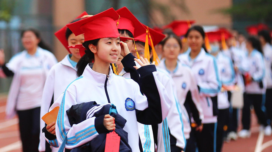Kéo dài kỳ nghỉ giúp học sinh Trung Quốc giảm áp lực trong học tập.