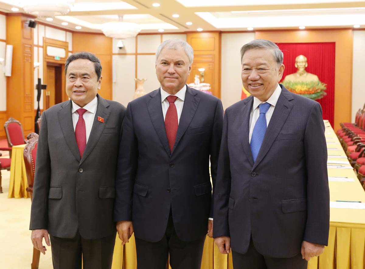 Tổng Bí thư Tô Lâm tiếp Chủ tịch Duma Quốc gia Quốc hội Liên bang Nga Vyacheslav Volodin. Ảnh: Hải Nguyễn