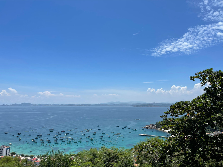 Nhơn Châu hiện không còn hộ nghèo nhờ sự quan tâm đầu tư của Nhà nước cùng sự đồng lòng của chính quyền và người dân. z7075902719696-79212996d24a603eb6b5457cd8aabb1a.jpg