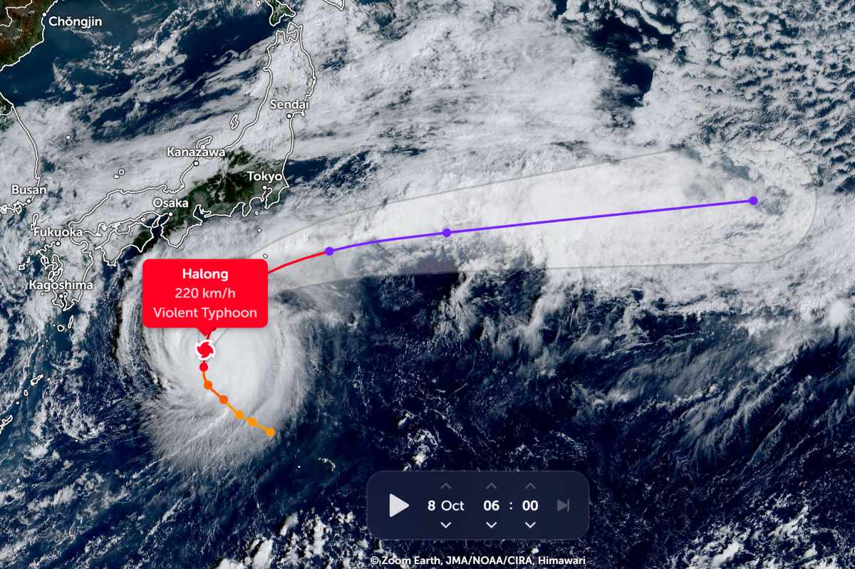 Bão Hạ Long có sức gió 220km/h vào 6h10 ngày 8.10. Ảnh: Zoom Earth