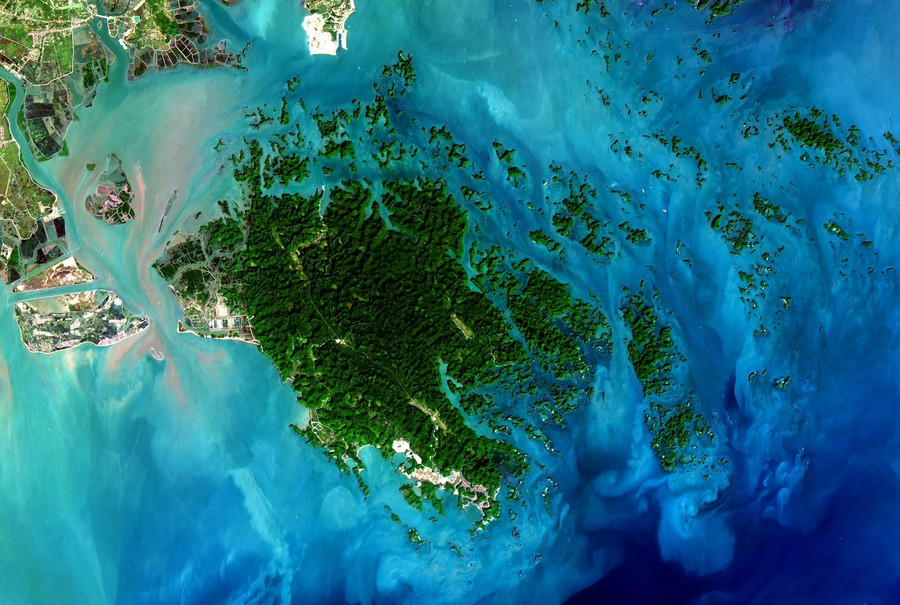 Việt Nam sở hữu vùng biển và hải đảo với đa dạng sinh học phong phú nhưng vẫn còn nhiều bí ẩn chưa được khám phá. Ảnh: INT