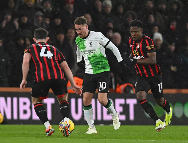 Mac Allister không còn duy trì được phong độ ổn định. Ảnh: AFP