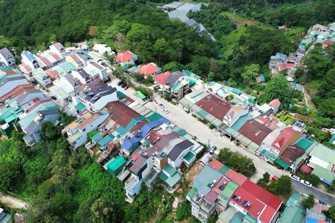 Công an Lâm Đồng tạm đình chỉ vụ việc cấp sai loạt sổ đỏ ở Đà Lạt