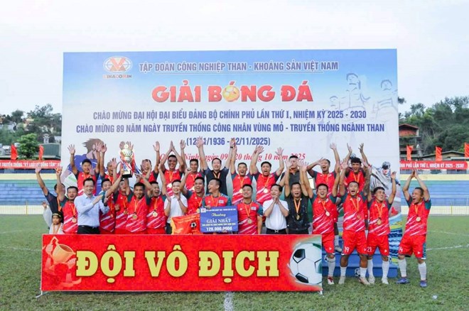 Trao giải vô địch bóng đá nam, bóng đá nữ phong trào TKV năm 2025