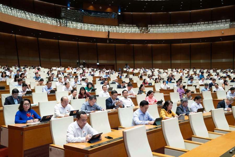 Các đại biểu tại phiên họp ngày 29/10.