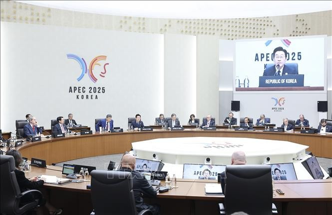 Tổng thống Hàn Quốc Lee Jae-myung phát biểu khai mạc. Ảnh: Lâm Khánh/TTXVN