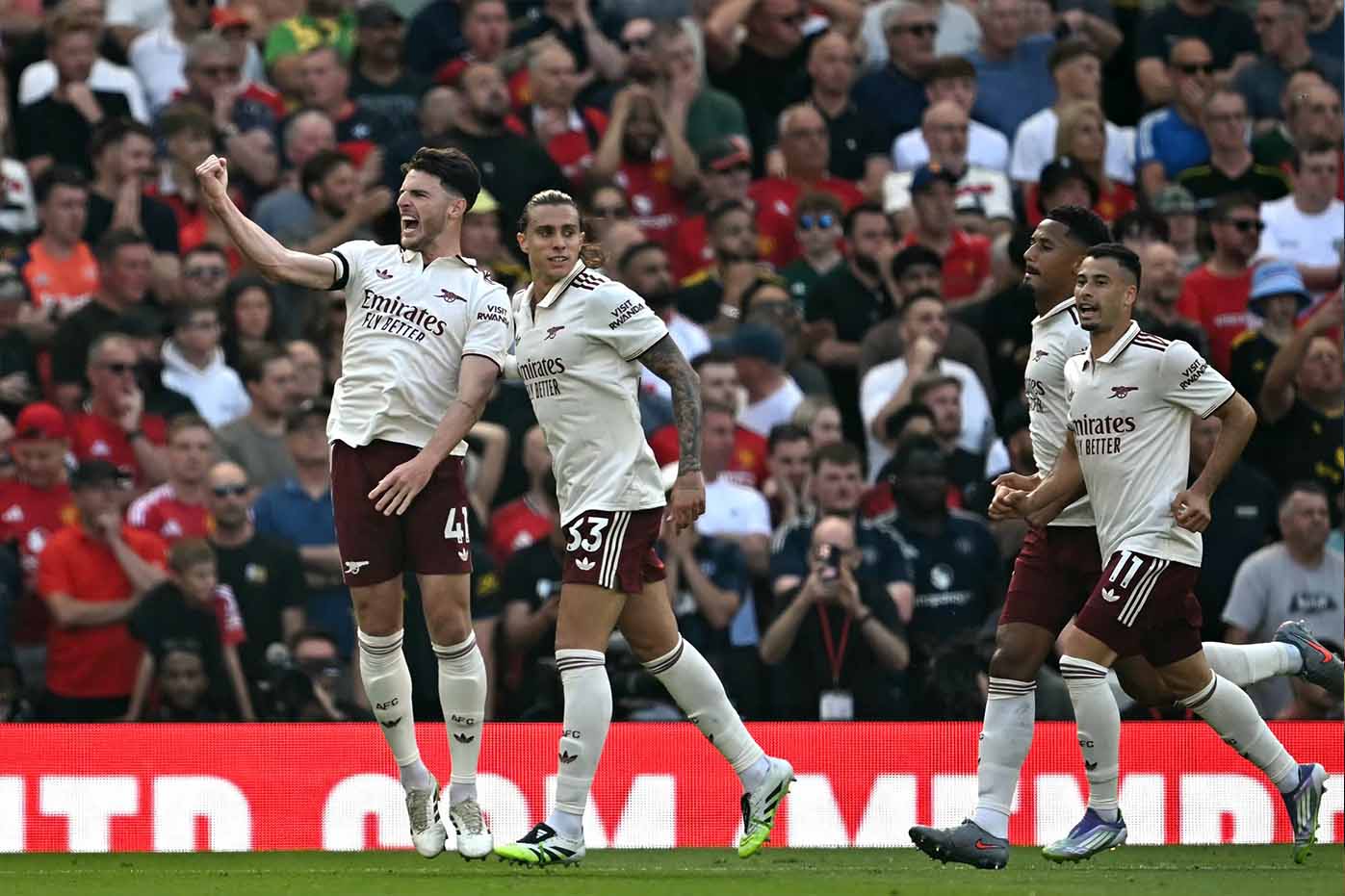 Declan Rice vẫn là đầu tàu của Arsenal trong nhiều trận đấu. Ảnh: AFP
