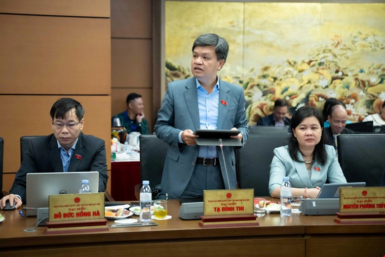 Đại biểu Tạ Đình Thi (đoàn Hà Nội). Ảnh: Media Quốc hội