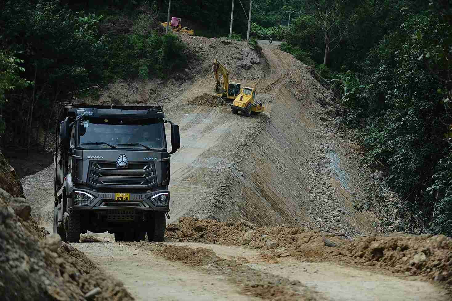 Tiến độ giải ngân vốn đầu tư công các công trình trọng điểm trên địa bàn tỉnh Lâm Đồng tính đến hết tháng 10.2025 mới chỉ đạt 7%. Ảnh: Phúc Khánh
