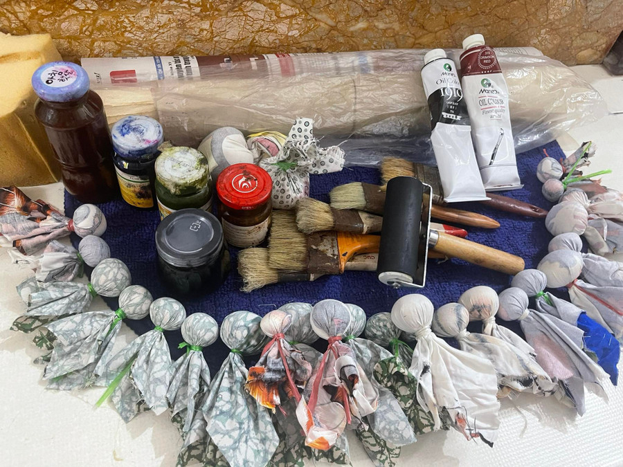 Dụng cụ phục vụ công tác in thác bản. tu-van-bia-toi-ban-rap-5.jpg