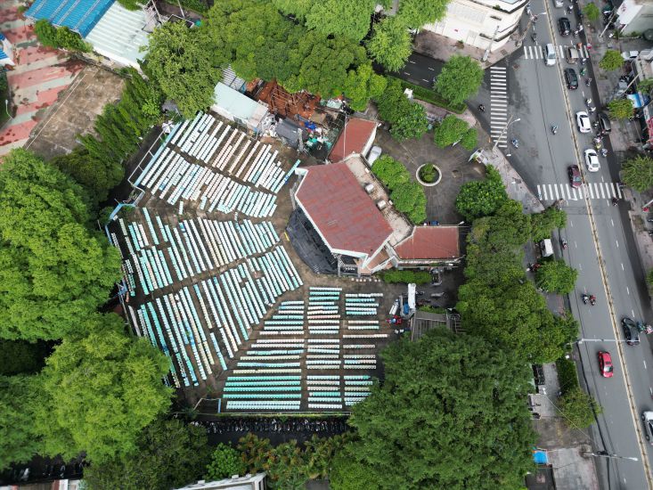 Sân khấu ca nhạc Trống Đồng - nơi có dự án xây bãi xe ngầm nhưng nằm trên giấy. Ảnh: Minh Quân