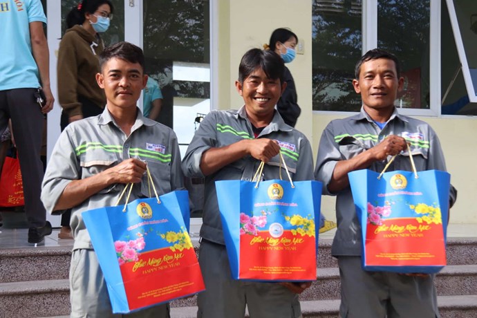 Đưa Tết Ảnh: Phương Linh