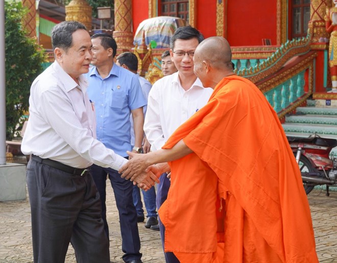 Chủ tịch Quốc hội Trần Thanh Mẫn dự Ngày hội Đại đoàn kết toàn dân tộc tại Cần Thơ