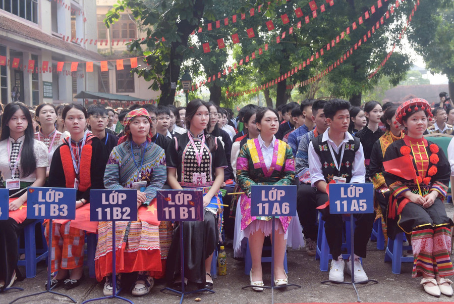 Học sinh Trường Phổ thông Vùng cao Việt Bắc trong ngày khai giảng năm học 2025-2026.