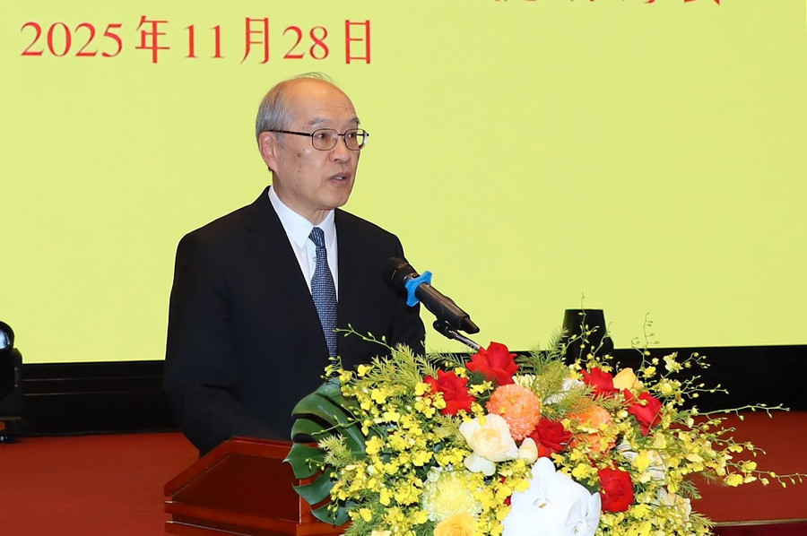 Chánh án Tòa án nhân dân tối cao Trung Quốc Trương Quân phát biểu tại Hội nghị. Chánh án Tòa án nhân dân tối cao Trung Quốc Trương Quân phát biểu tại Hội nghị.