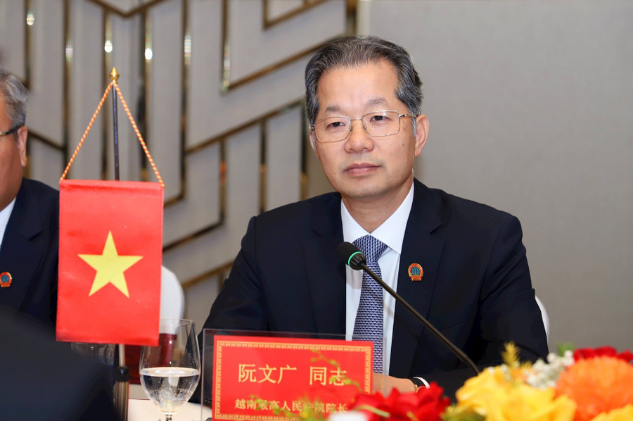 Chánh án Tòa án nhân dân tối cao Việt Nam Nguyễn Văn Quảng Chánh án Tòa án nhân dân tối cao Việt Nam Nguyễn Văn Quảng