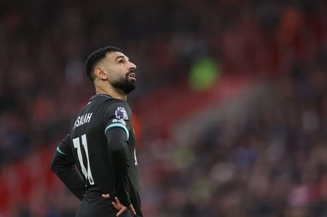 Arne Slot nói Mohamed Salah vẫn quan trọng với Liverpool