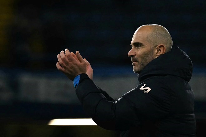 Chelsea chơi tốt hơn Arsenal khi đủ 11 người