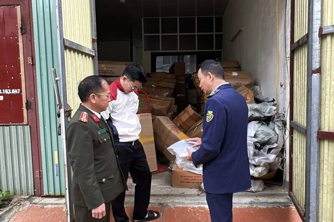 Sơn La thu giữ gần 1.600 phụ kiện xe máy giả