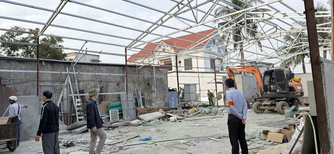 Cưỡng chế nhà xưởng xây trái phép trên đất nông nghiệp ở Hải Phòng