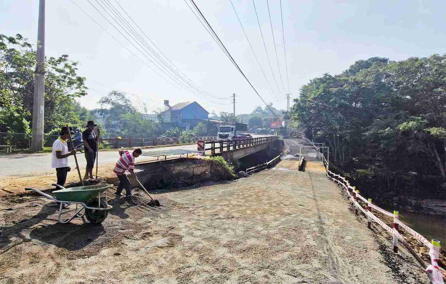 Sau khi đóng cầu Đại Bình để sửa chữa từ chiều 8.12.2025 đến 20.01.2026, các phương tiện