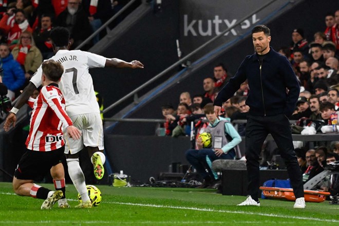 Có lẽ Alonso vẫn sẽ được Real Madrid trao thêm cơ hội. Ảnh: AFP