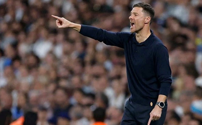 Sự nỗ lực của các cầu thủ Real Madrid để cứu ghế Xabi Alonso