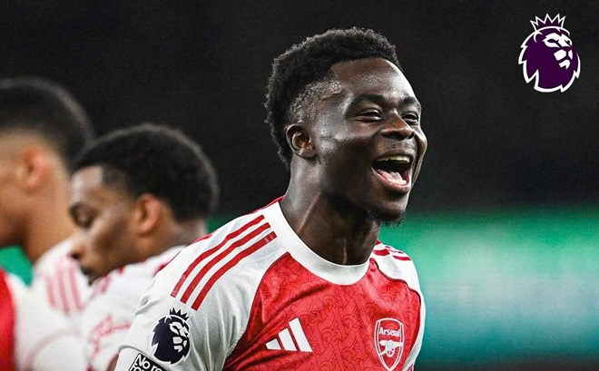 Arsenal thắng Wolves nhờ hai bàn phản lưới