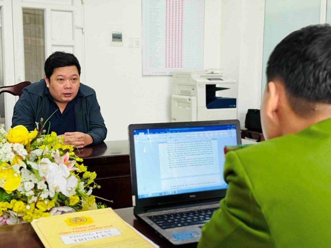 Khởi tố, bắt tạm giam đối tượng lừa đảo chiếm đoạt hơn 1 tỉ đồng ở Huế