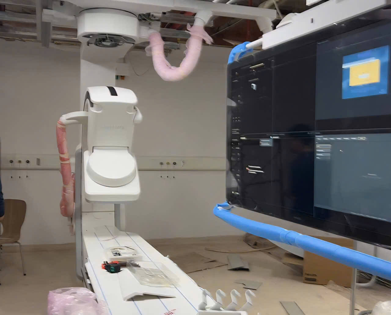 Hệ thống máy móc được đầu tư hiện đại. Ảnh: Diệu Anh