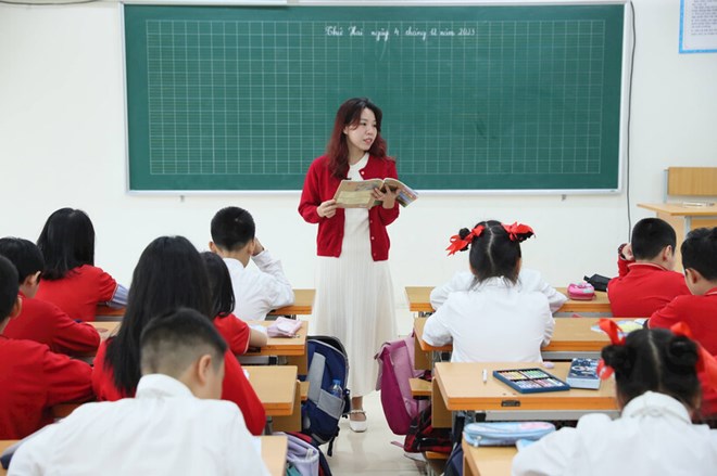 Thời điểm giáo viên được hưởng phụ cấp ưu đãi nghề tối thiểu 70%