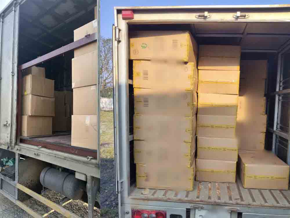 Tang vật thuốc lá giả vận chuyển trên xe tải bị phát hiện, bắt giữ. Ảnh: Công an Hà Tĩnh.