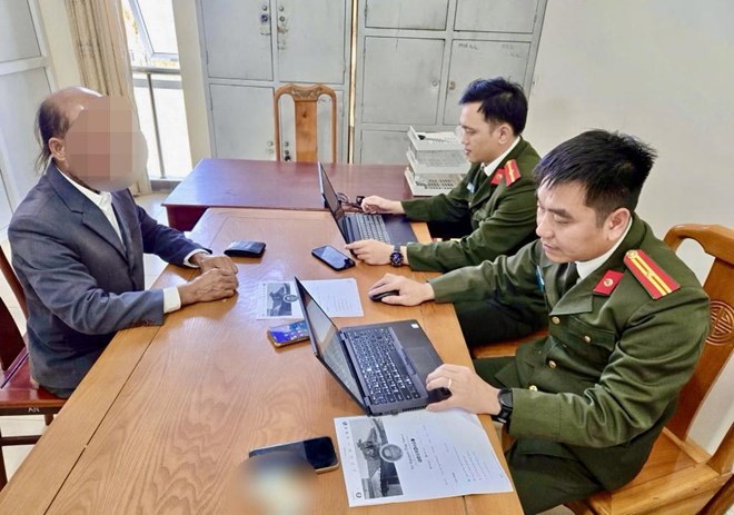 Đăng tải, chia sẻ thông tin sai sự thật, 2 người bị xử phạt