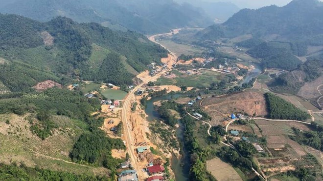 Tuyên Quang đẩy nhanh tiến độ 2 dự án giao thông 1.900 tỉ đồng