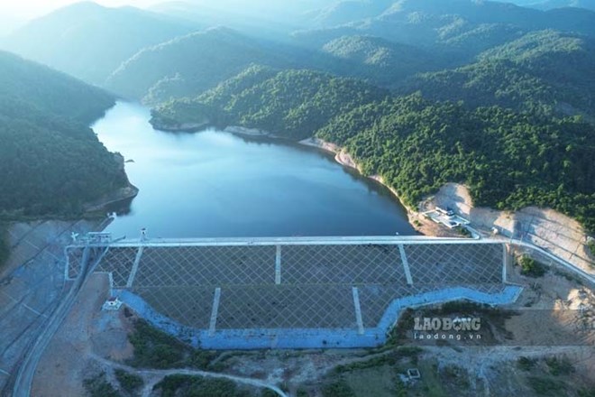 Tấm lá chắn giữa đại ngàn bảo vệ hơn 400 hộ dân vùng biên