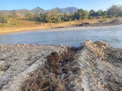 Cảnh sát điều tra nhà máy xả thải ra sông Pô Cô gây ô nhiễm