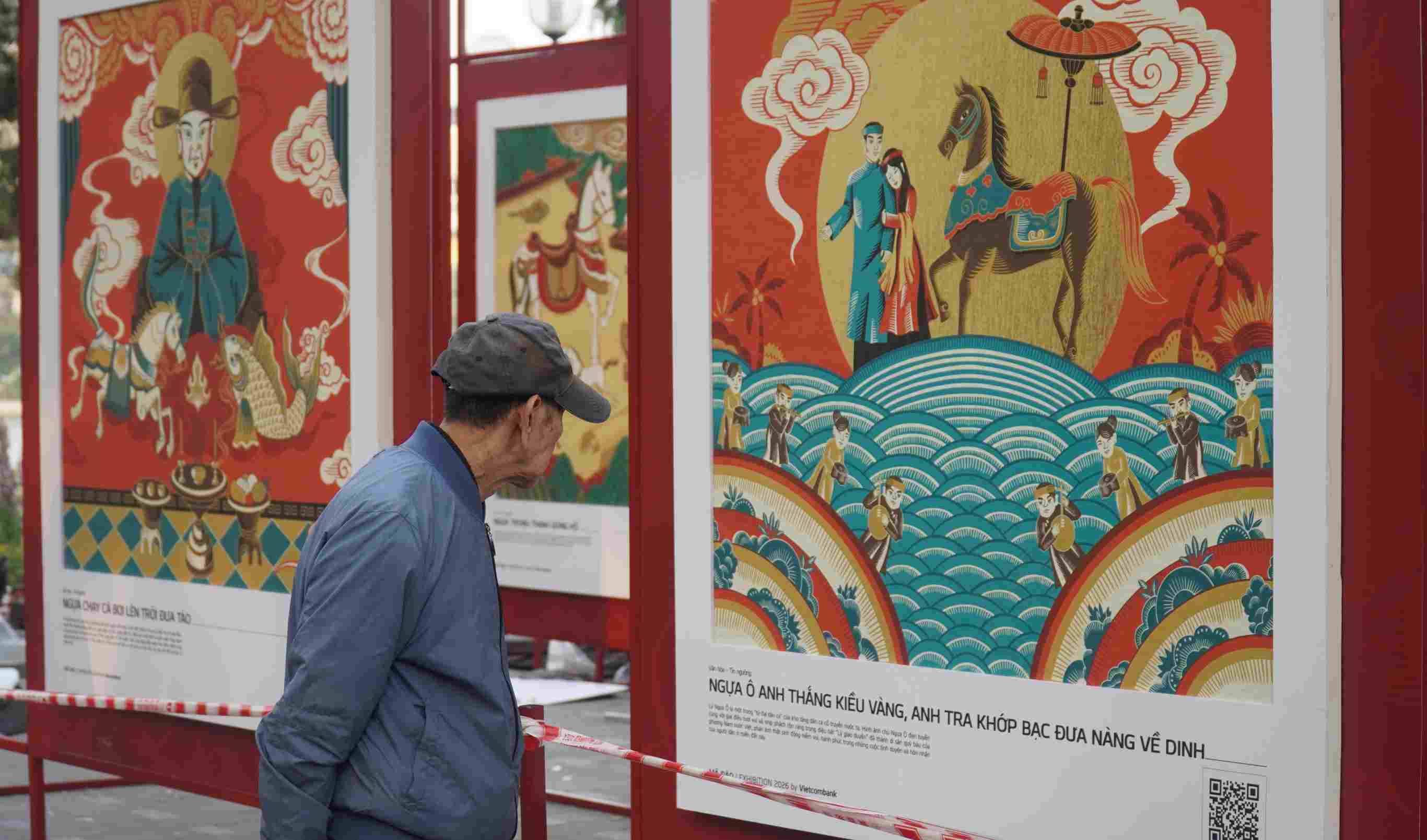 Phố đi bộ không chỉ là nơi dạo chơi, mà còn là không gian để văn hóa lan tỏa từng bước chân. Ảnh: Minh Vũ.