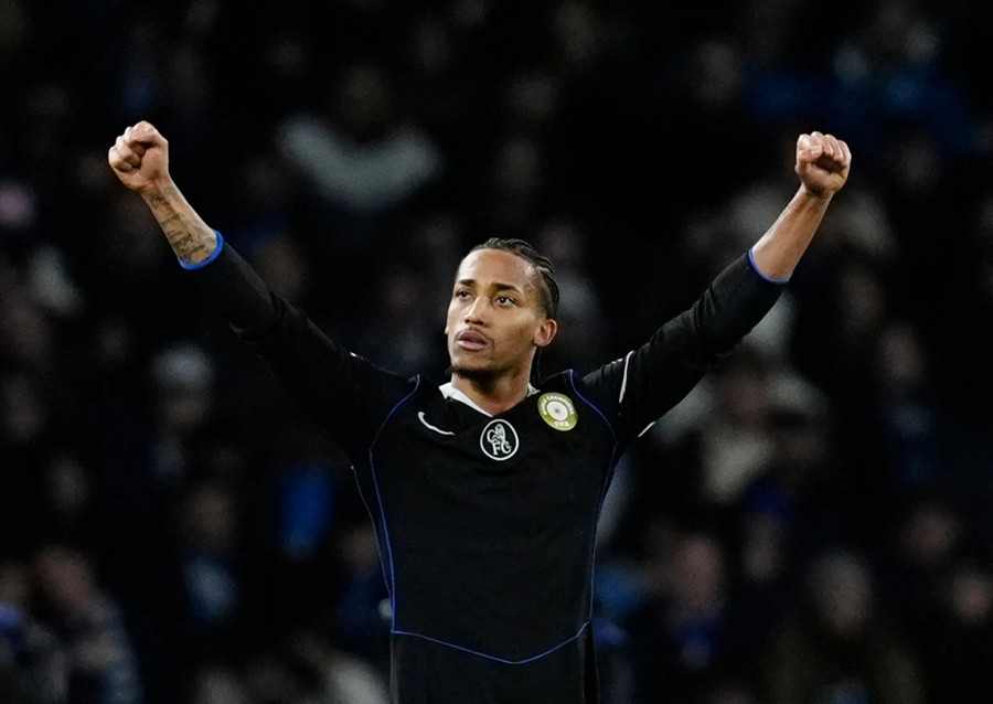 Joao Pedro đã lập cú đúp giúp Chelsea thắng Napoli 3-2 để vào thẳng vòng 1/8 Champions League. chelsea-1.jpg