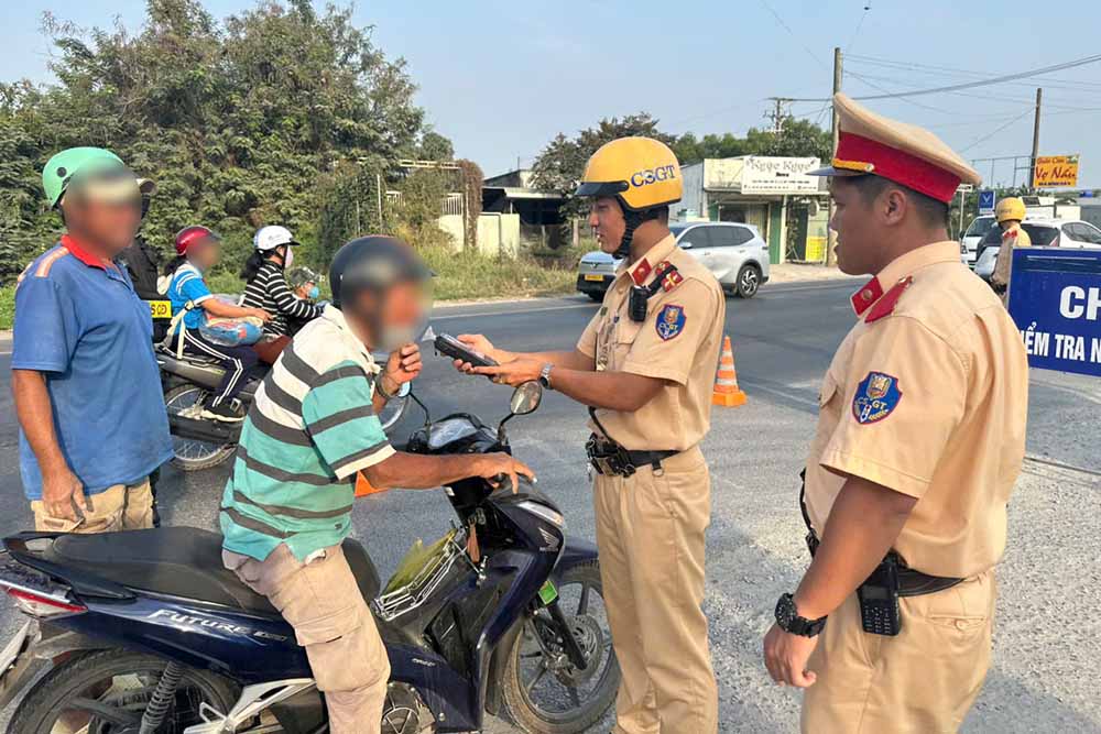 Nồng độ cồn là lỗi vi phạm chủ yếu bị xử lý tại Tây Ninh dịp Tết. Ảnh: Thanh Vũ