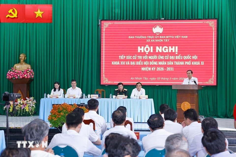 Chủ tịch Quốc hội Trần Thanh Mẫn trình bày chương trình hành động trước cử tri.  Ảnh: TTXVN