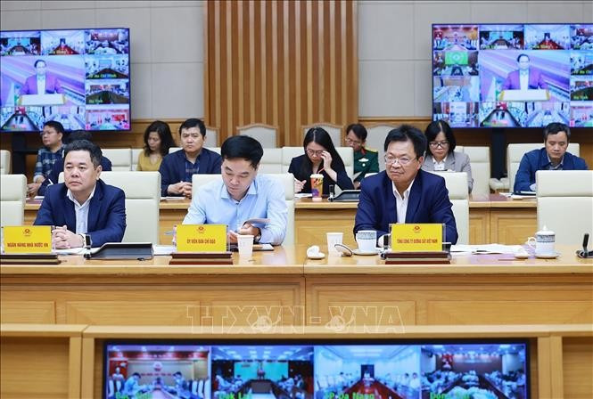 Đại diện các bộ, ngành tham dự phiên họp thứ 7 của Ban Chỉ đạo các công trình trọng điểm, dự án quan trọng quốc gia lĩnh vực đường sắt. Ảnh: Dương Giang/TTXVN Đại diện các bộ, ngành tham dự phiên họp thứ 7 của Ban Chỉ đạo các công trình trọng điểm, dự án quan trọng quốc gia lĩnh vực đường sắt. Ảnh: Dương Giang/TTXVN