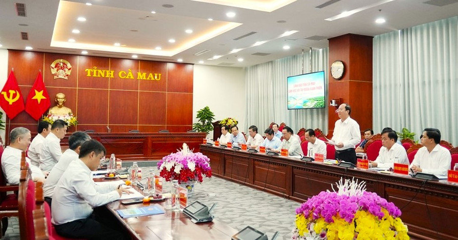 Lãnh đạo tỉnh Cà Mau làm việc với Tập đoàn Xuân Thiện. ca-mau-lam-viec-tap-doan-xuan-thien.jpg