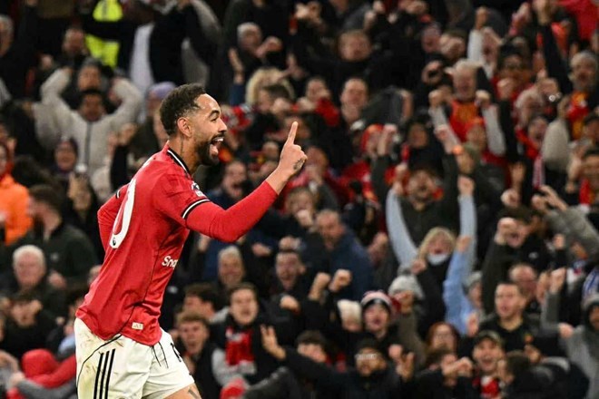 Matheus Cunha không thể là giải pháp bền vững cho Man United.  Ảnh: AFP