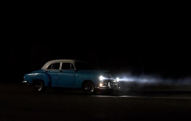 Cuba sửa xong nhà máy điện lớn nhất, hàng triệu người vẫn mất điện